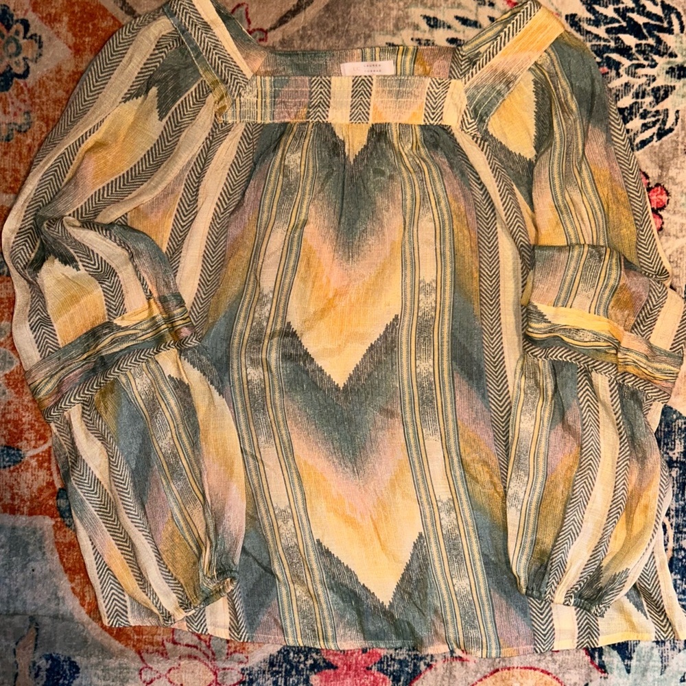 Lauren Conrad Long Sleeve Top